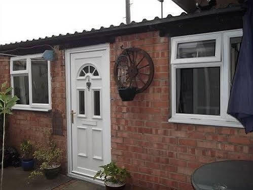 Edwardian House Bed And Breakfast Redcar Exterior foto